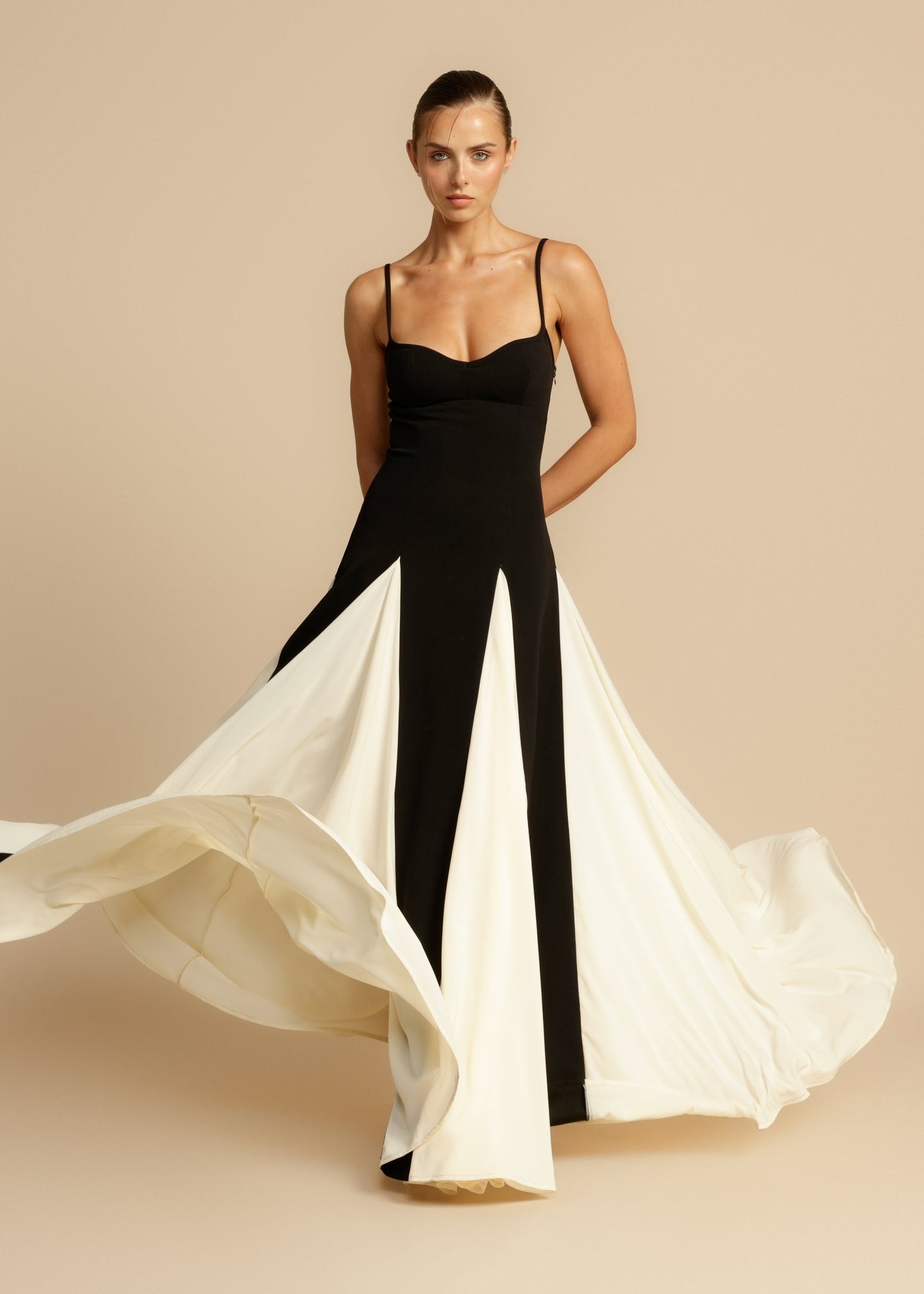 Valverie™ | Paloma Maxi Dress